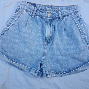 American Eagle mom shorts 00